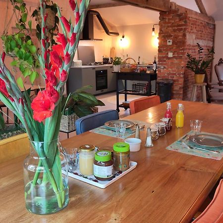 'T Voske Bed & Breakfast Zundert Bagian luar foto